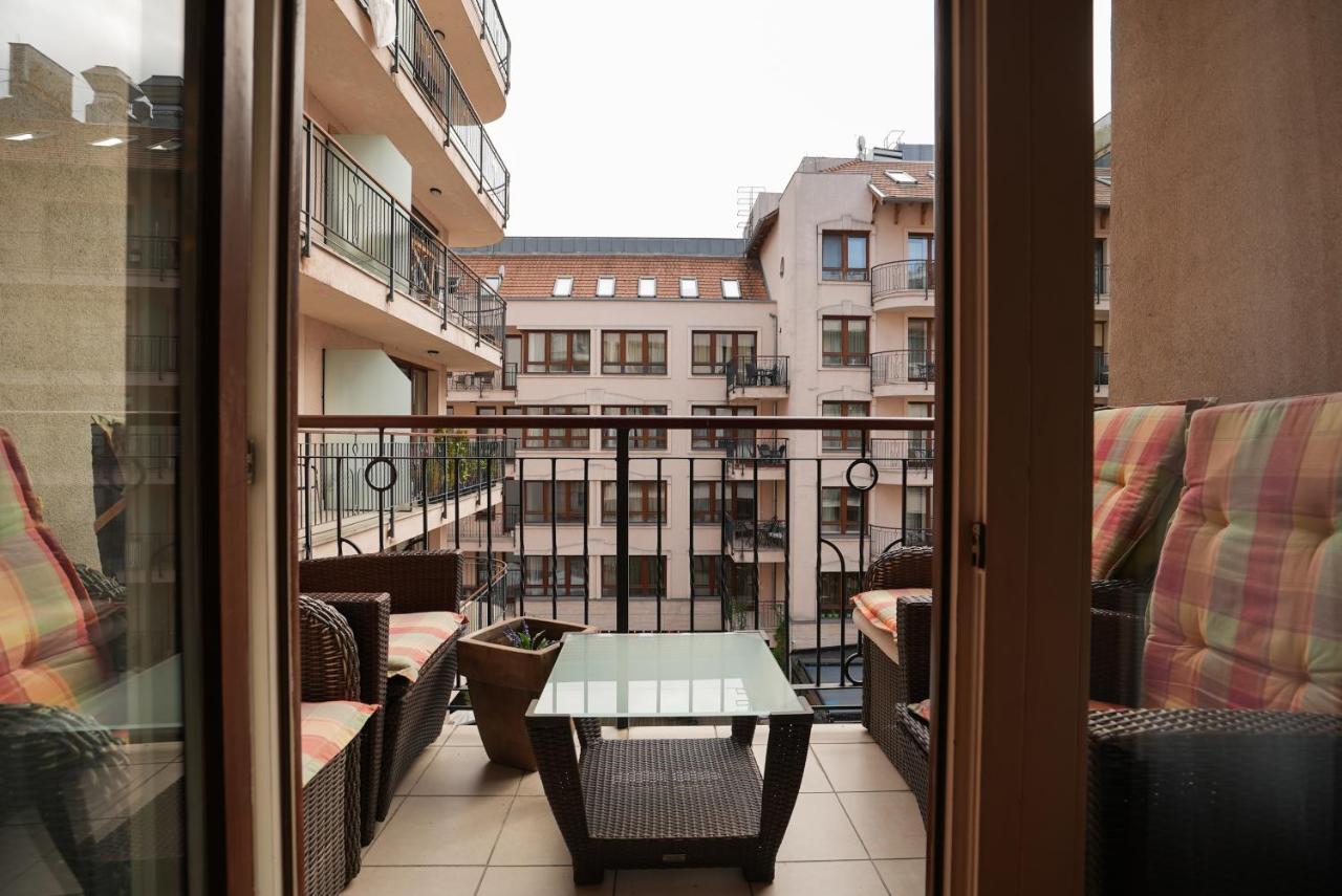 Hollo 12 Apartment Budapest Esterno foto